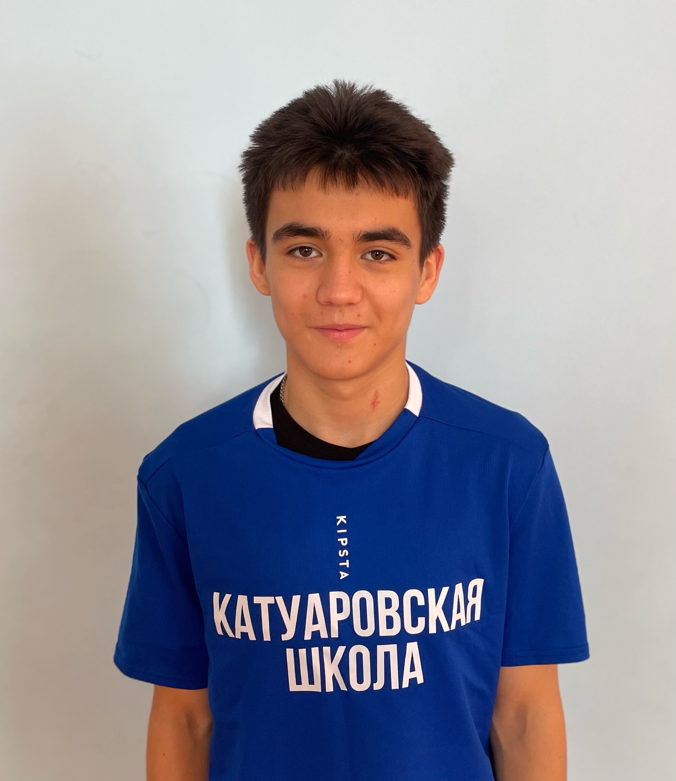 Абдулхаков Камронбек Фарухович